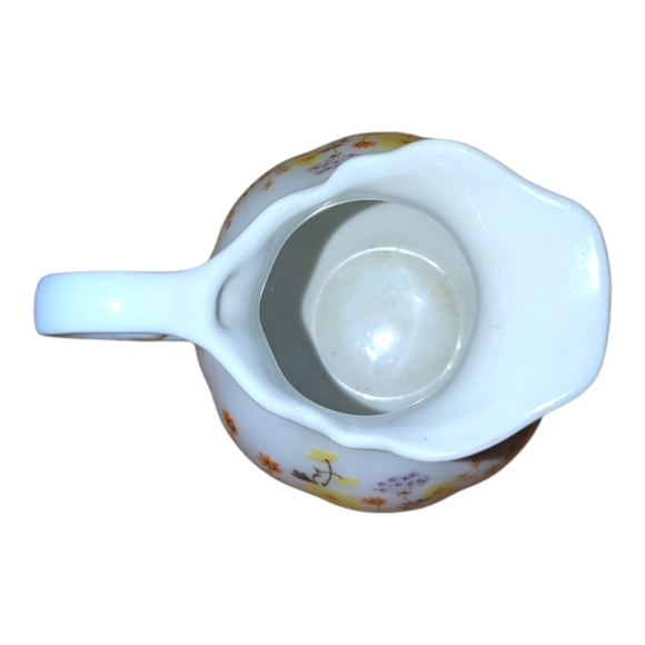 Genin Trudeau | Vintage Small Mini Creamer Pitcher Floral White | Made in Japan - Picture 5 of 11